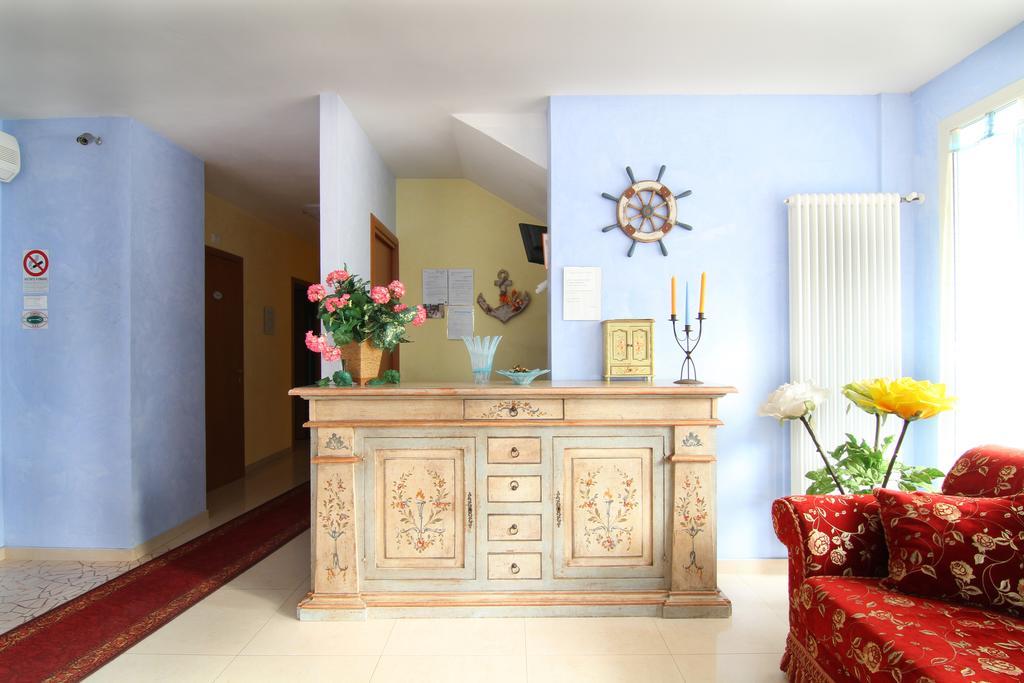 Residence Blu Marine Ρίμινι Εξωτερικό φωτογραφία